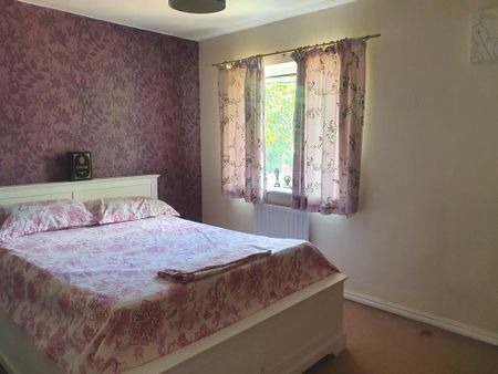 2 bedroom semi-detached house to rent - Photo 2