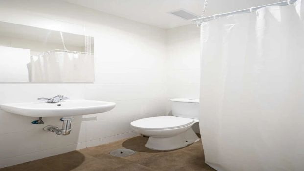 Room in a shared 68-bedroom apartment for rent in Justicia, Madrid. - Foto 1