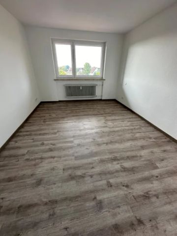 Wohnen in Sande: Helle 3-Zimmer-Wohnung mit Balkon in schöner Umgebung - Photo 5