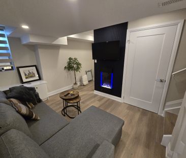 For Lease - 1412 Rose Way Unit# Bsmt., Milton, Ontario - Photo 5