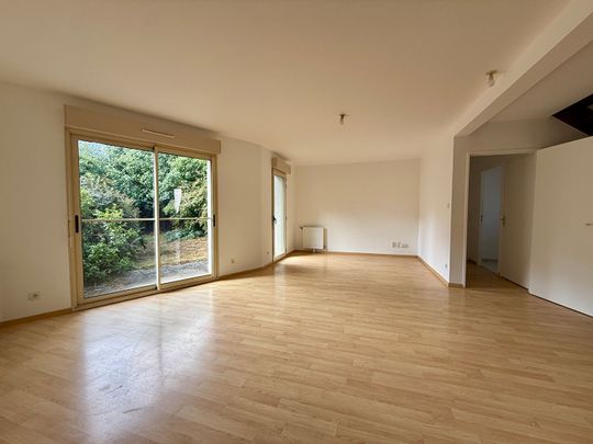 Location Maison 5 pièces 96m² - Photo 1