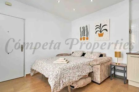 Apartment in Nerja, Close to the beach - Photo 5