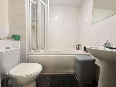 Mill Bridge, Halstead, CO9 - Photo 2