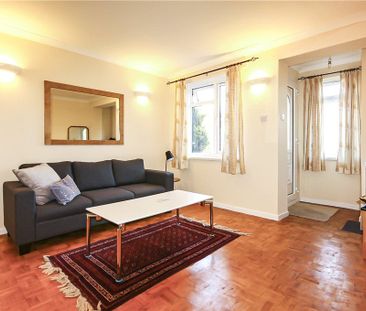 Meadowbrook Close, Colnbrook, Slough, Berkshire, SL3 0PA - Photo 5