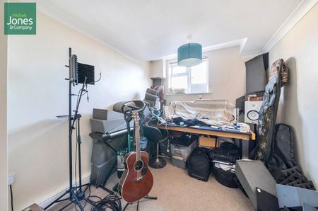 2 bedroom flat to rent - Photo 3