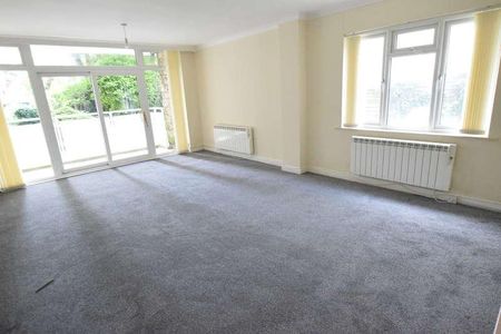 Buckingham Mansions, Bath Road, Bournemouth, BH1 - Photo 5