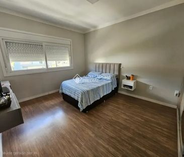 Casa com 3 quartos e 175m² para alugar em Hípica, Porto Alegre. - Photo 1