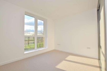 Grayston House, Astell Road, Blackheath, London, SE3 - Photo 2