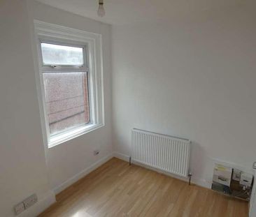 Clifford Road, Blackpool, FY1 - Photo 3