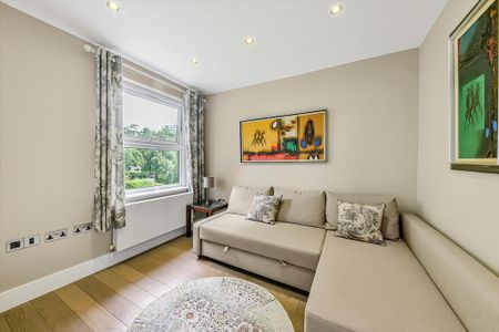 4 bedroom townhouse to rent - Photo 3