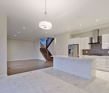 For Lease - 3705 Lakepoint Drive, Severn, Ontario - Photo 3
