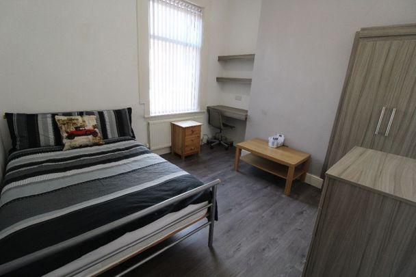 Kenmure Place, PRESTON, Lancashire PR1 6DD - Photo 1