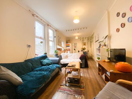 Donald Street, Roath - Photo 4
