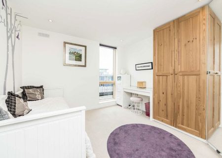 Hardwicks Square, SW18 4JY, London - Photo 3