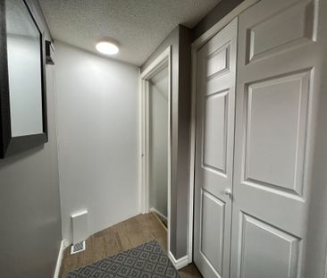 For Lease - 1731 Echo Point Court, Pickering, Ontario - Photo 3