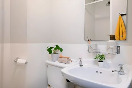Standard Ensuite - Photo 5