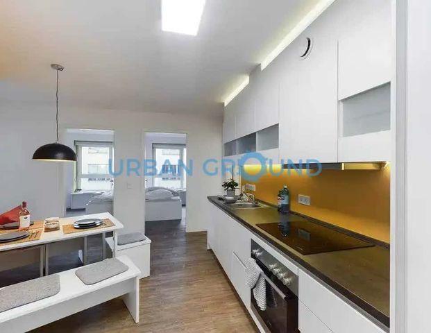 STUDENTS ONLY - Fully furnished private room in a 4 people shared apartment. - Foto 1