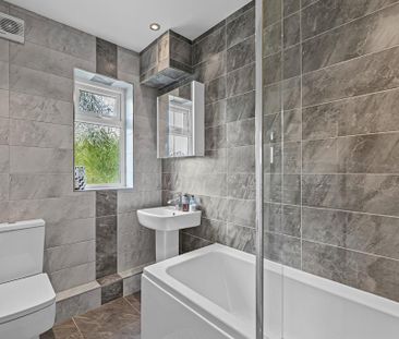 4 bedroom terraced house to rent - Photo 2