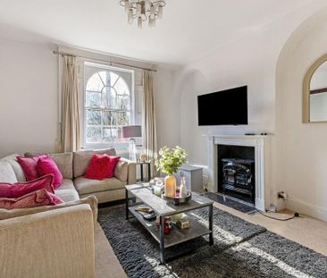 3 bedroom terraced house to rent - Photo 3