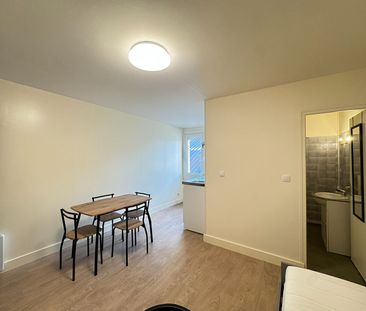 Location Appartement 1 pièce 19m² - Photo 3