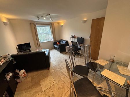 1 Bed Flat, The Junxion, LS5 - Photo 2