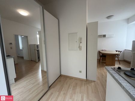#Möbliertes Appartement #Zentrum von Leoben #Terrasse #Jetzt mieten und einziehen! - Photo 2