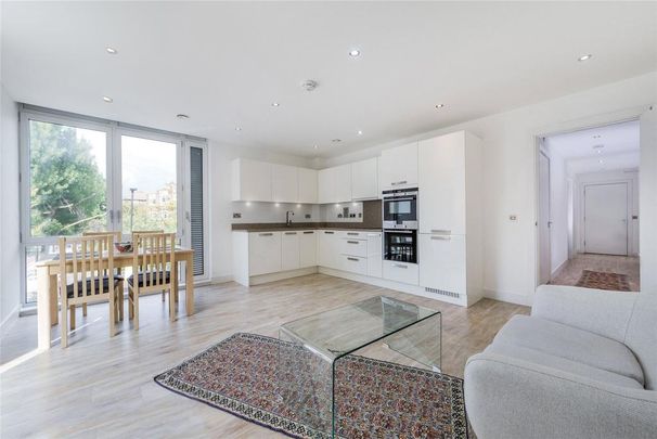 2 bedroom flat to rent - Photo 1