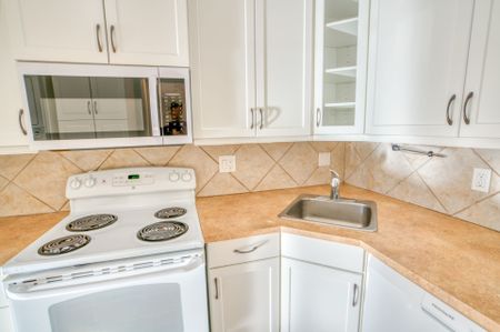 For Lease - 16 Sweetbriar Circle Unit# 1, Barrhaven, Ontario - Photo 3