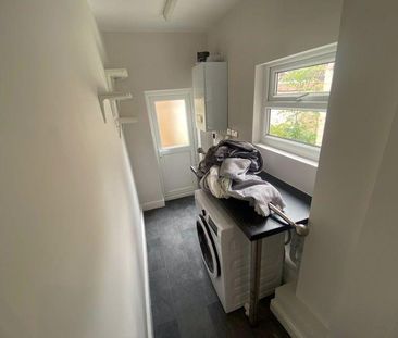 2 bedroom terraced house to rent - Photo 6