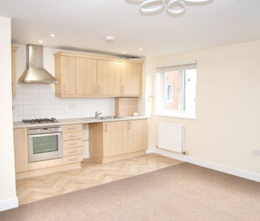 Price £1,550 pcm - Available Now - Unfurnished - Photo 5