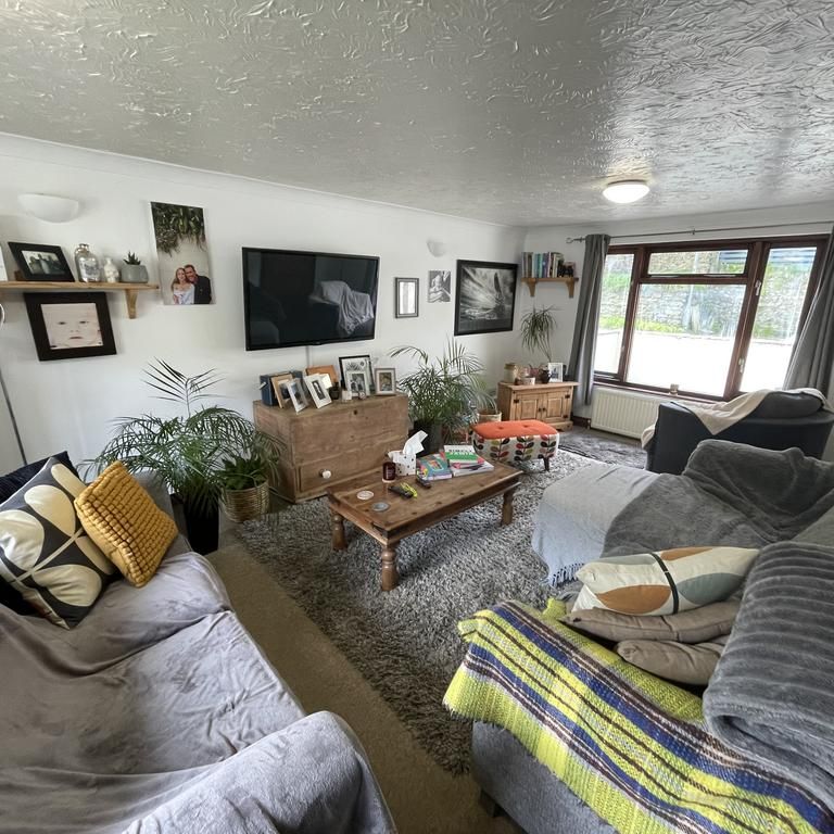 3 bedroom house to rent - Photo 1