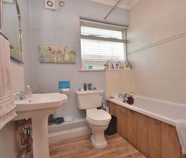 1 bedroom detached bungalow to rent, - Photo 5