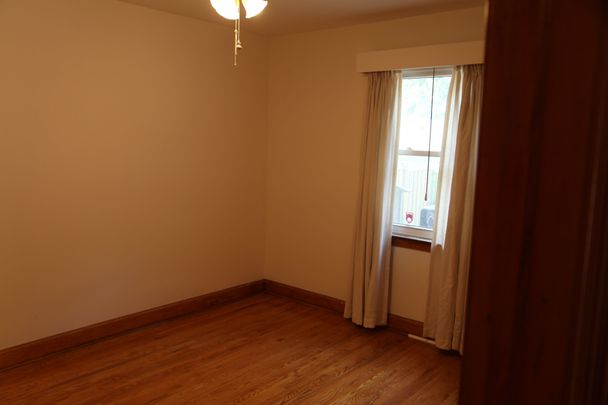 For Lease - 16 Clairlea Crescent, Toronto, Ontario - Photo 1