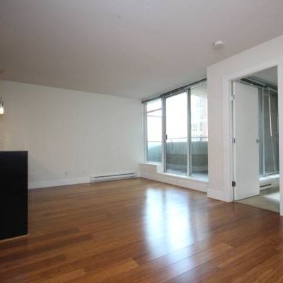 LOCATION! 1 Bd + 1 Bth - Efficient Layout @ THE BEASLEY! - Unfurnished - Photo 1