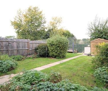 Fulford Grove, South Oxhey, WD19 - Photo 5