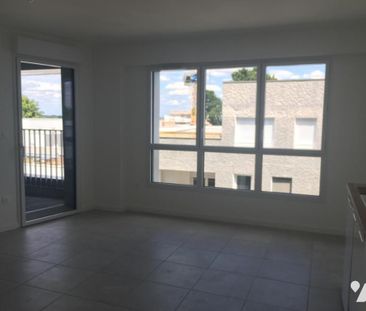 APPARTEMENT T2 - QUARTIER BOUT DES PAVES - SURFACE 41,89 M² - Photo 1