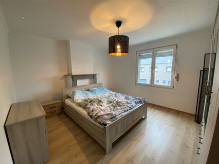 Charmante woning met 2 slaapkamers, tuin en ruime zolder - Foto 3