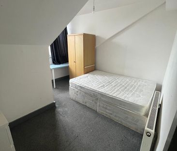 9 bedroom house to rent - Photo 4