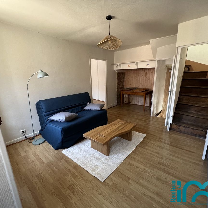 Location Maison 4 pièces 66m² CLAIRVAUX D AVEYRON 12330 - Photo 1