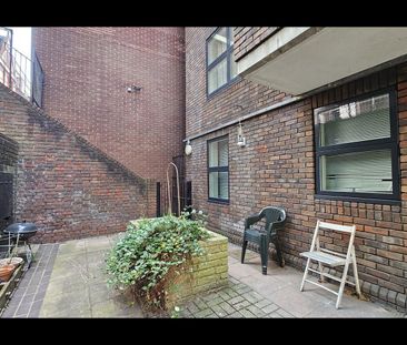 1 Bed Flat, Brookes Court, EC1N - Photo 5