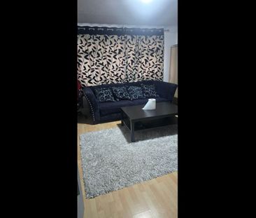 Room in a Shared House, Civic Way, IG6 - Photo 1