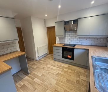 Gwysfa Road, Ynystawe, SA6 5AE - Photo 6