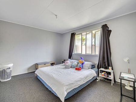 Two Separate Units for Lease – Prime Hamilton Location - Photo 5