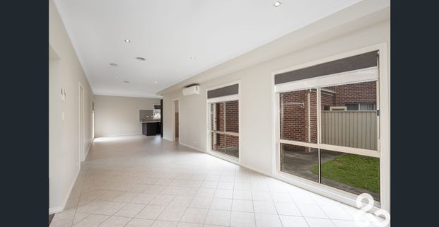 Large Family Home - Photo 1