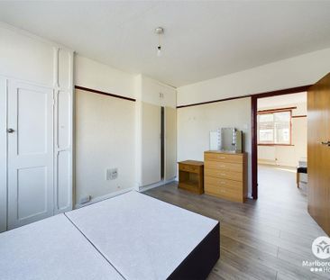 1 bedroom property to rent - Photo 4