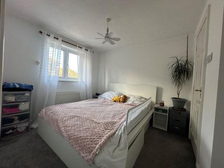 3 bedroom house to rent - Photo 3