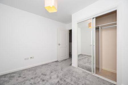 Well Presented, Two Bed, Unfurnished, End Terraced Villa in the Popular Residential Suburb of Westhill - Photo 2