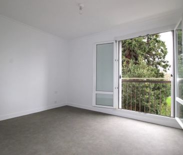 Location Appartement 3 pièces 70m² ST BRIEUC 22000 - Photo 3