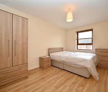 Apt 33 Sequoia Building 1 Redwood Grove, Dunmurry, BT17 9FE - Photo 3