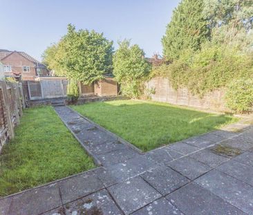 4 bedroom terraced house to rent - Photo 6